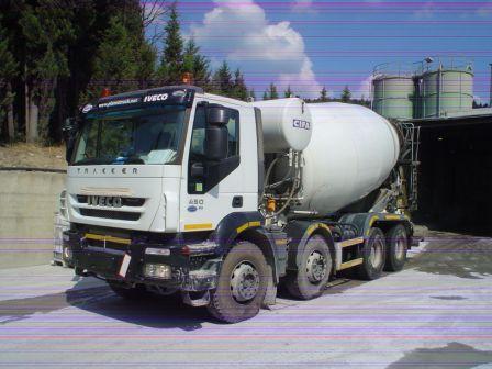 Veículos usados - Camihões betoneiras Iveco trakker 410t44