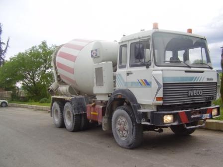 Veículos usados - Camihões betoneiras Iveco magirus 330.30